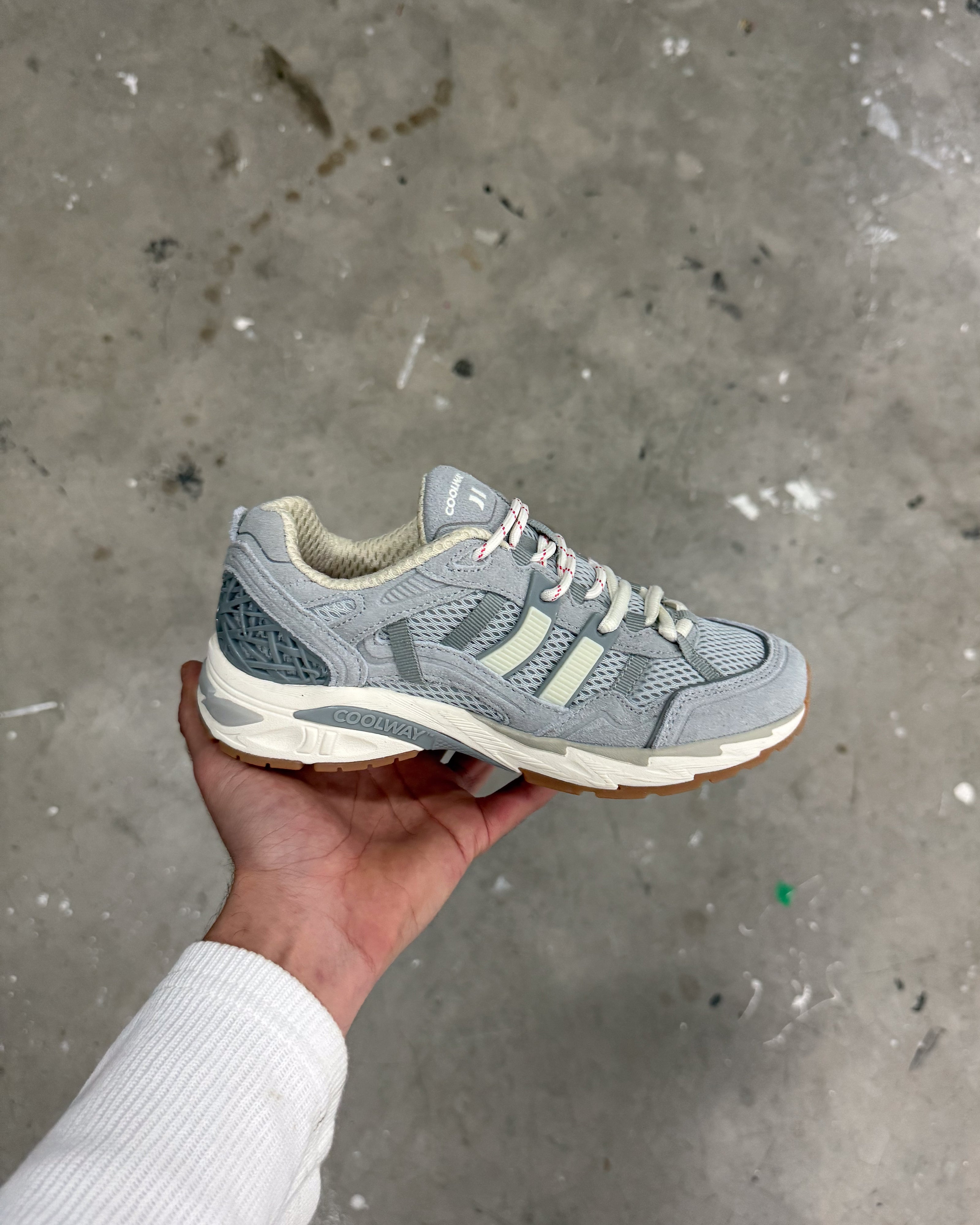2003 Ash Graphite
