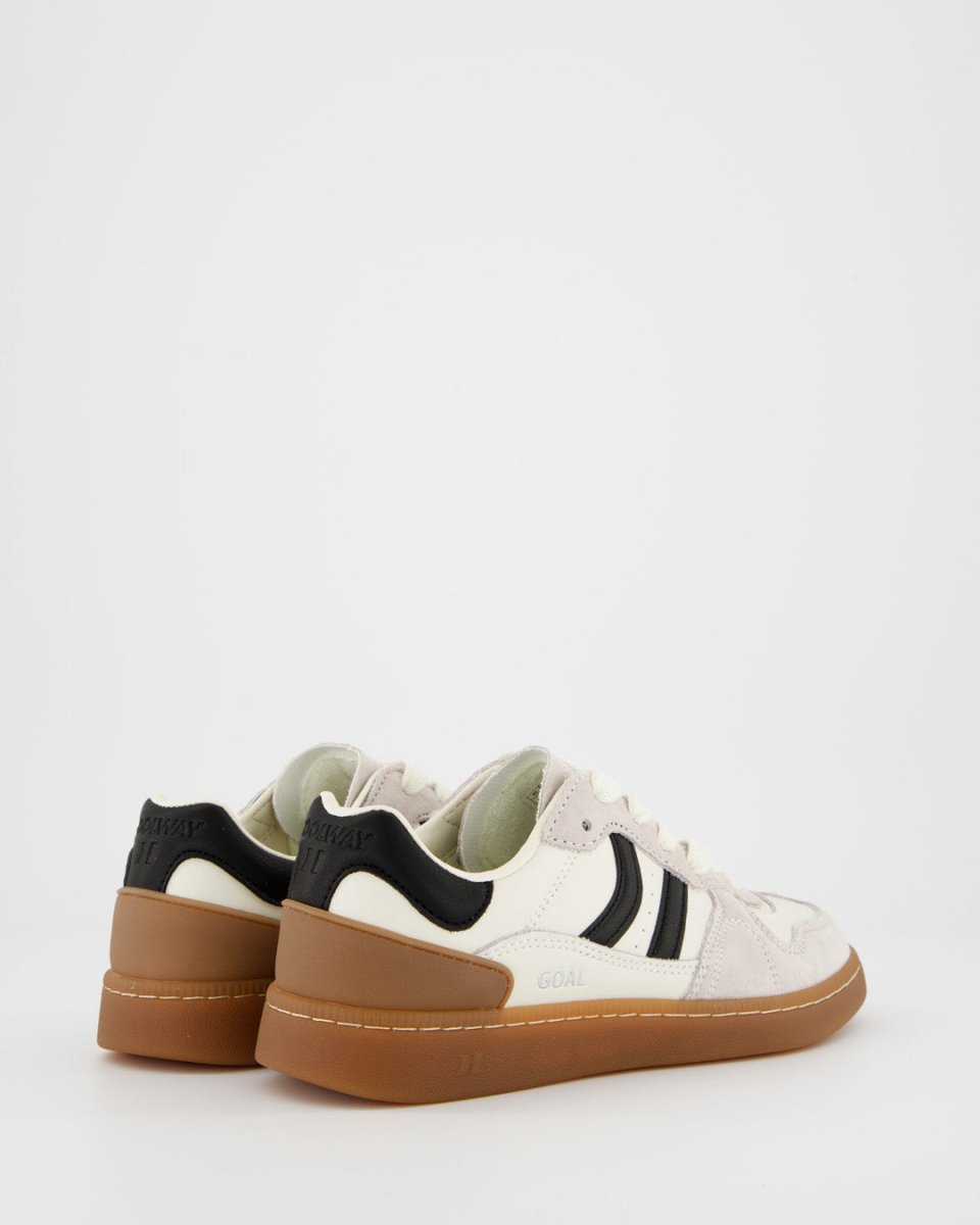 Goal Black & White