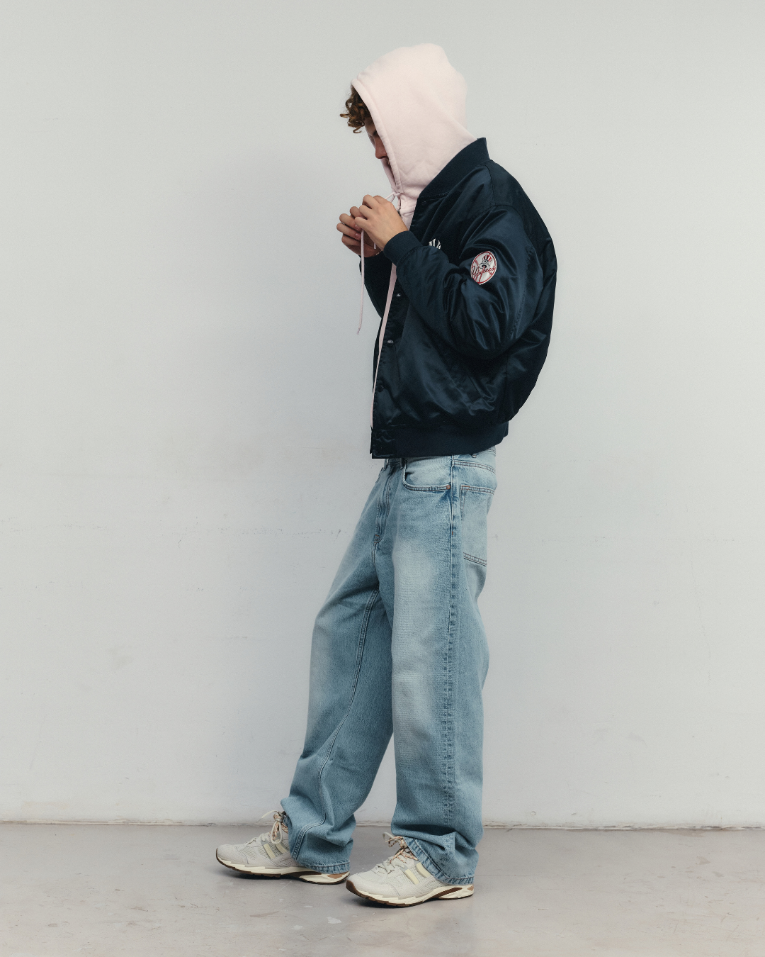 2003 White Noise