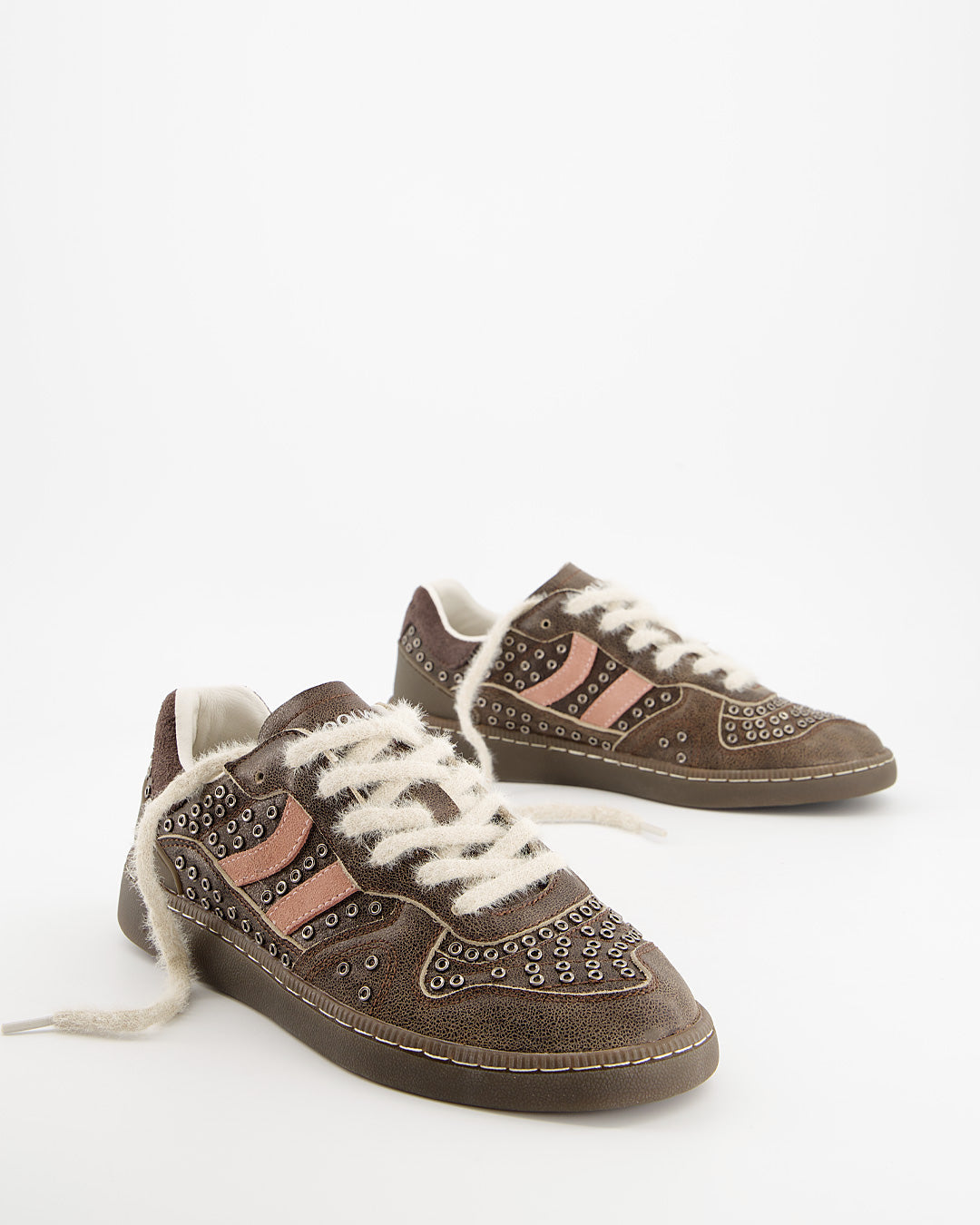 Goal Brown Rebel