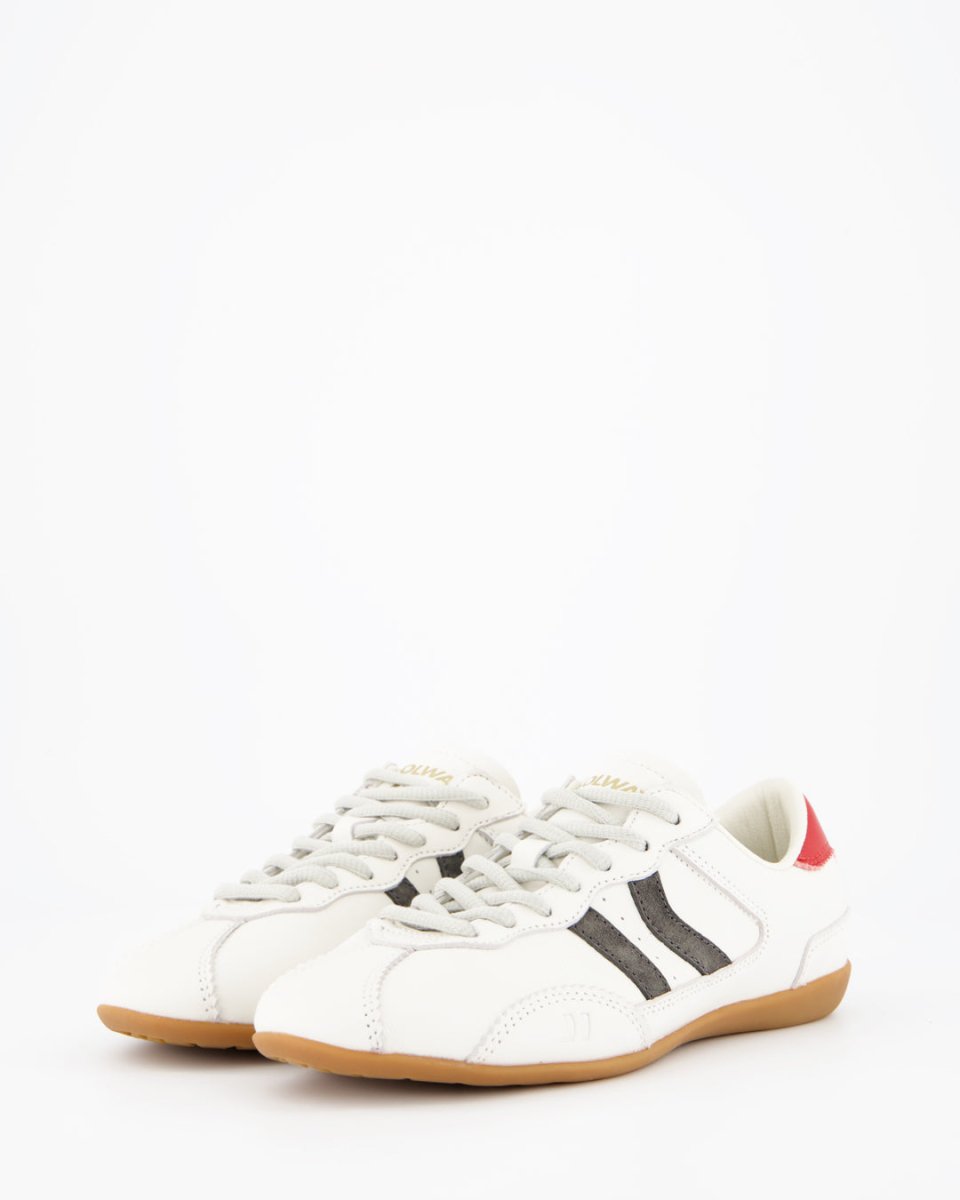 Step Street White